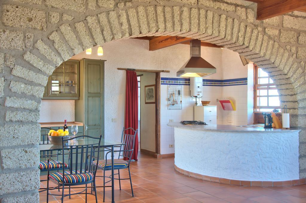 Finca La Tosca Guia de Isora  Bilik gambar